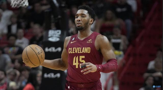 于一个稳定 于一个稳定